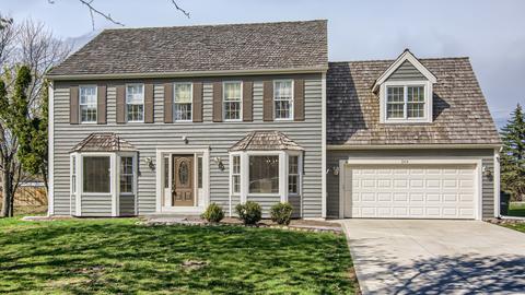 269 Concord Sq, Gurnee, IL 60031