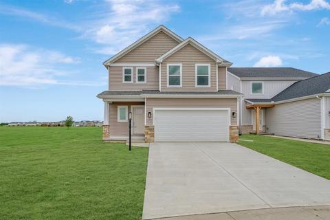 4514 Legends Dr, Champaign, IL 61822
