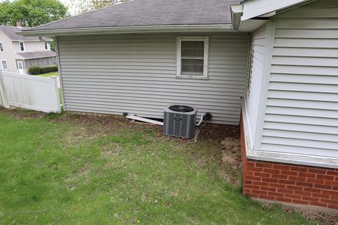 100 5th St, Walnut, IL 61376 photo 12