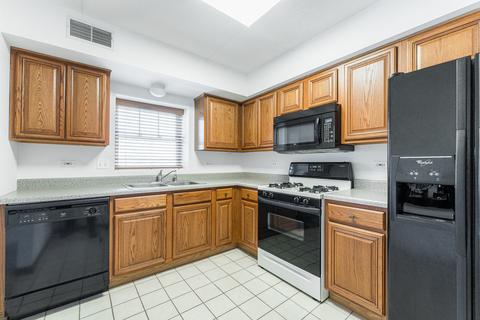 237 N Mill Rd #7, Addison, IL 60101 photo 17