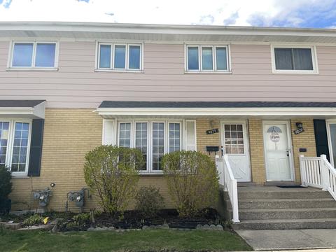 9877 Soreng Ave, Schiller Park, IL 60176