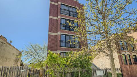3560 S Giles Ave #4, Chicago, IL 60653
