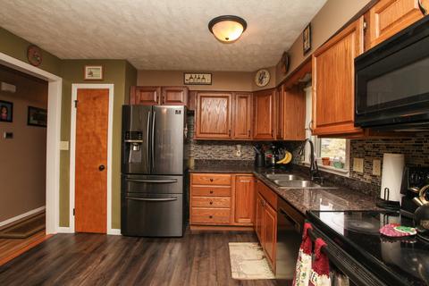 302 Grandview Dr, Normal, IL 61761 photo 9