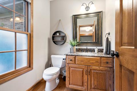 26 W106 Jerome Ave, Wheaton, IL 60187 photo 14
