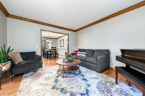 26 W106 Jerome Ave, Wheaton, IL 60187 photo 3