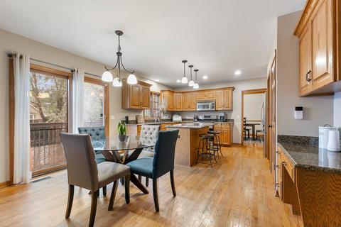 26 W106 Jerome Ave, Wheaton, IL 60187 photo 5