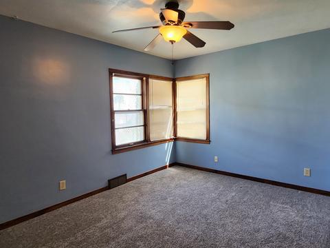 500 S Linden St, Normal, IL 61761 photo 14