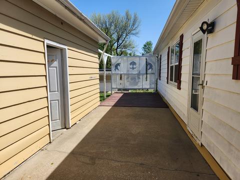 500 S Linden St, Normal, IL 61761 photo 38