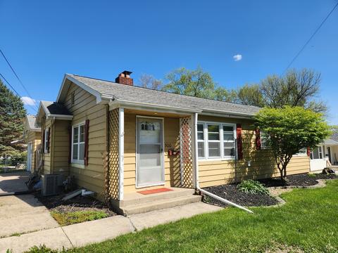 500 S Linden St, Normal, IL 61761 photo 2