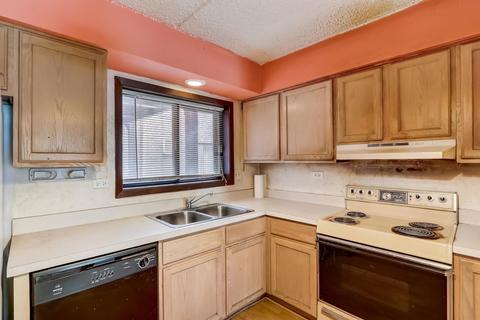 941 N Rohlwing Rd #101D, Addison, IL 60101 photo 11