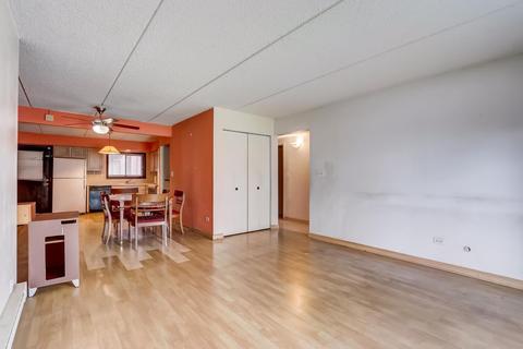 941 N Rohlwing Rd #101D, Addison, IL 60101 photo 2