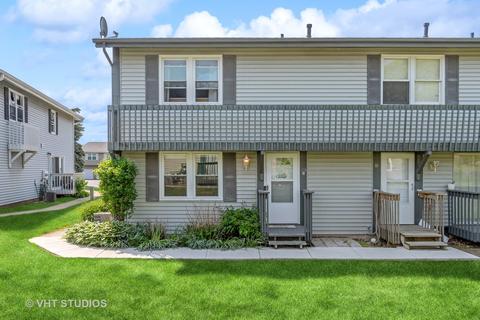 246 Chippewa Ct #C, Bolingbrook, IL 60440