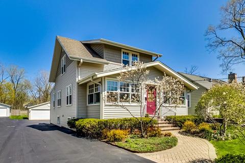 1223 Ridgewood Dr, Highland Park, IL 60035