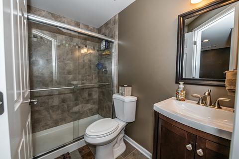 1439 Blume Dr, Elgin, IL 60124 photo 59