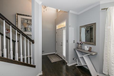 1439 Blume Dr, Elgin, IL 60124 photo 12