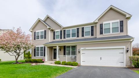 2450 Cushing Ln, Aurora, IL 60503 photo 2