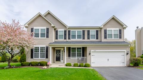 2450 Cushing Ln, Aurora, IL 60503 photo 3