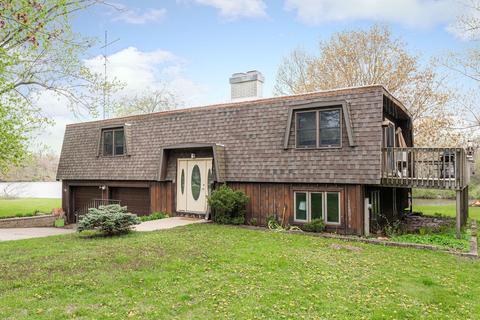 509 N Woodland Dr, Dixon, IL 61021
