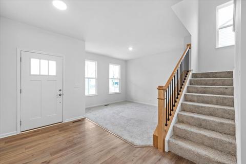 87 Hedgerow Dr, Elgin, IL 60124 photo 14