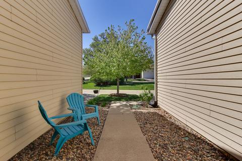 1548 Hunt Dr #D, Normal, IL 61761 photo 2