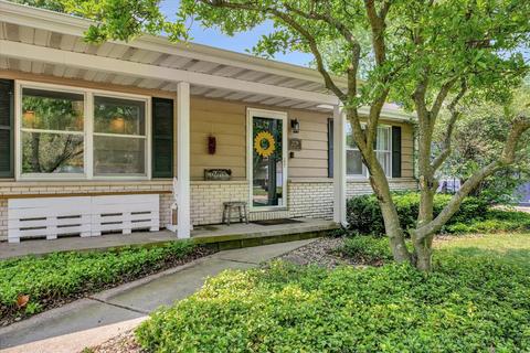 209 E Willard St, Urbana, IL 61801 photo 2