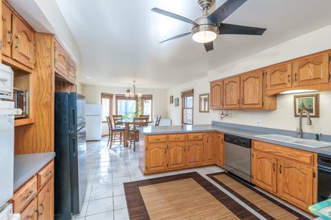 21198 Lisa Ln, Steger, IL 60475 photo 11