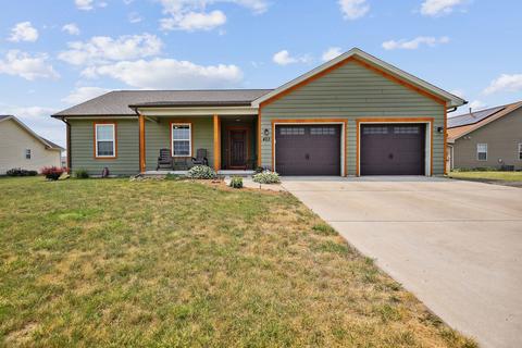 403 Rocket Rd, Tolono, IL 61880 photo 5