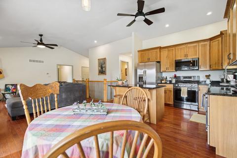 403 Rocket Rd, Tolono, IL 61880 photo 11