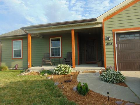 403 Rocket Rd, Tolono, IL 61880 photo 2