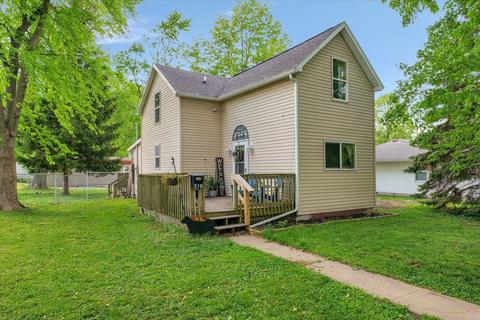 316 N Taft St, Paxton, IL 60957