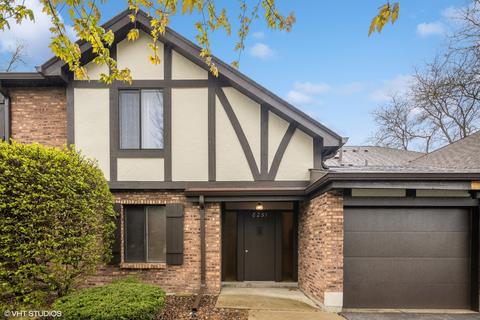 8251 Mulberry Ct #14A, Palos Hills, IL 60465