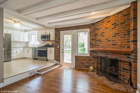 1832 Vermont St, Rolling Meadows, IL 60008 photo 11