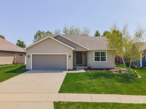2077 Dawson Dr, Normal, IL 61761 photo 1