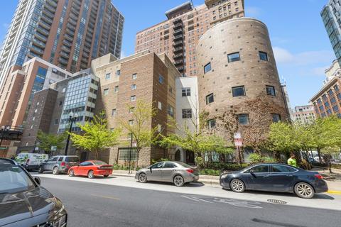 40 E 9th St #1205, Chicago, IL 60605