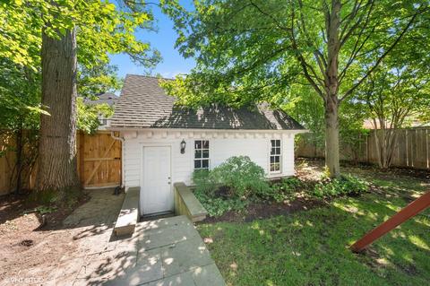 1010 Pine St, Winnetka, IL 60093 photo 3