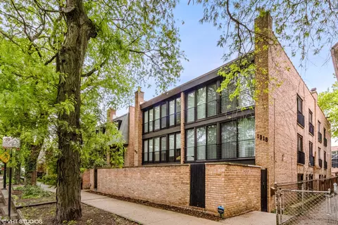 1918 N Cleveland Ave #D, Chicago, IL 60614
