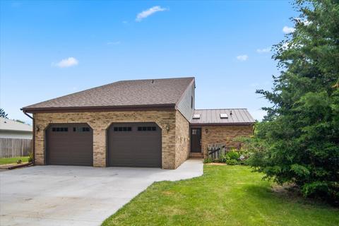 402 N Smith Rd, Urbana, IL 61802
