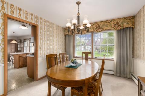 829 S 2nd Ave, Des Plaines, IL 60016 photo 8