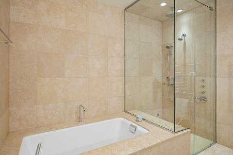 53 Elm St, Chicago, IL 60611 photo 16