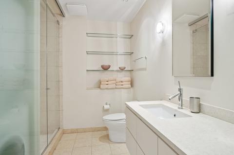 53 Elm St, Chicago, IL 60611 photo 18