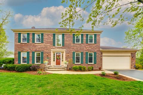 150 Redwood Ln, Barrington, IL 60010