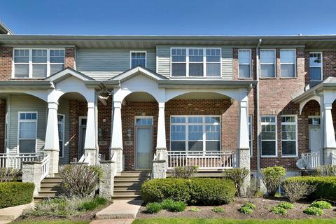 1127 Ironwood Ln, Lisle, IL 60532