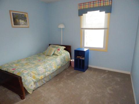2800 Colonial Dr, Elgin, IL 60124 photo 24