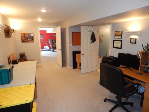 2800 Colonial Dr, Elgin, IL 60124 photo 30