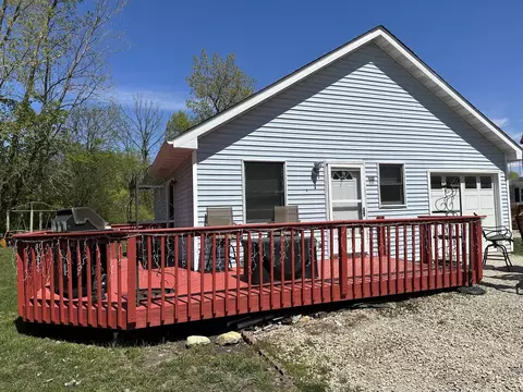 203 Walleye Cir, Wilmington, IL 60481