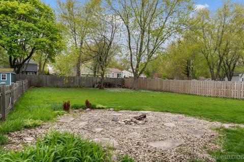 1973 Templar Dr, Naperville, IL 60565 photo 3
