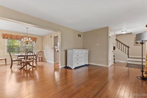 1973 Templar Dr, Naperville, IL 60565 photo 8