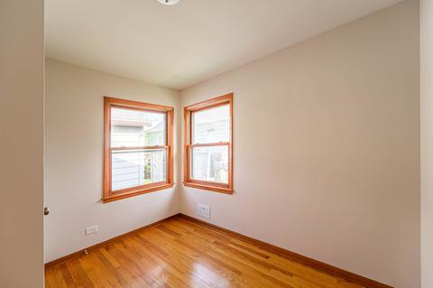 1150 Van St, Elgin, IL 60123 photo 7