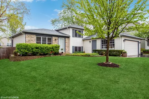 1504 Coral Reef Way, Lake Zurich, IL 60047