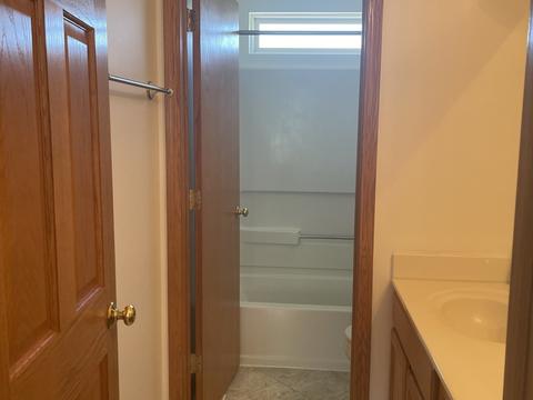 Undisclosed, Matteson, IL 60443 photo 20